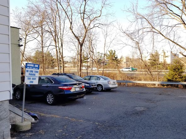 381 W Main St, New Britain, CT 06052